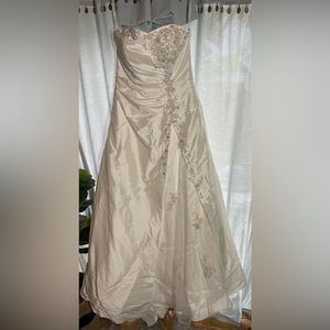 Essence Strapless Corset Wedding Dress